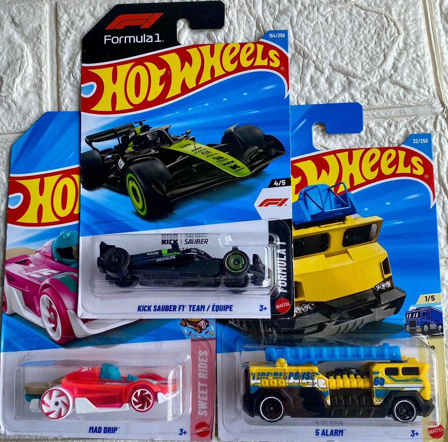 PACK OF 3 - KICK SAUBER FT TEAM / ÉQUIPE, MAD DRIP™ and 5 ALARM™