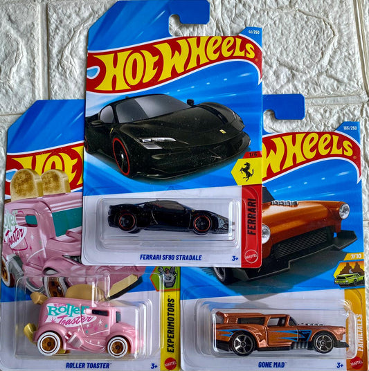 PACK OF 3 - FERRARI SF90 STRADALE, ROLLER TOASTER™ and GONE MAD
